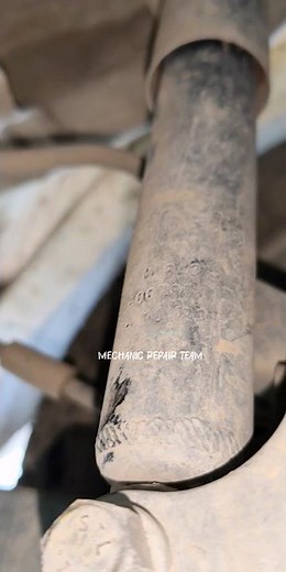 Rear shocker absorber noises? 🙂🙃 #shorts