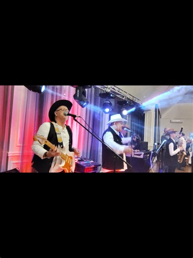 Pentru concerte / evenimente private; Telefon : 0742013190 Pentru a ne cunoaște și mai bine, vă așteptăm și pe : 📍 canalul nostru de youtube: LIKE, SHARE & SUBSCRIBE, și nu uita de 🔔(Clopoțel):⤵️ https://youtube.com/user/mirceapatovan 📍 facebook:⤵️ https://www.facebook.com/profile.php?id=61562914846412 📍 Tik-tok: ⤵️ https://www.tiktok.com/@mirceapatovan0?_r=1&_d=ea2735lddka143&sec_uid=MS4wLjABAAAAYDyKhsRpwFDLL4RAl4cqpW6uXwDHYhsqdzLskIPdF_OIf43A37b26tXb7tcrcHdM&share_author_id=727786034921001