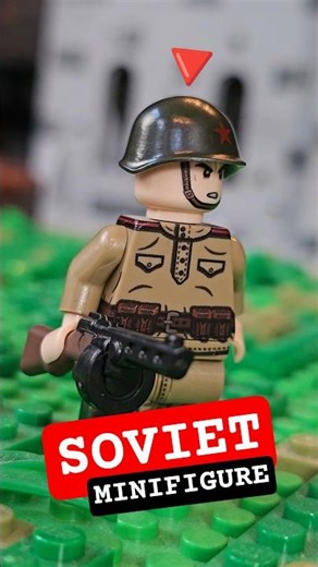 Storming Berlin With This WW2 Lego Army Soviet Squad!