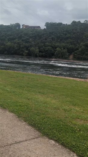 The great flood of 2025. This video captures the Power site Dam at the mouth of Bull Shoals Lake, 32 feet above its normal level, causing massive flooding downstream and submerging Shadow Rock Park and multiple campgrounds. If you'd like to see more, leave a comment.#30daychallenge #nonamenationals #bullshoalslake #ozarks #missouri #branson | Lone Wrench Garage