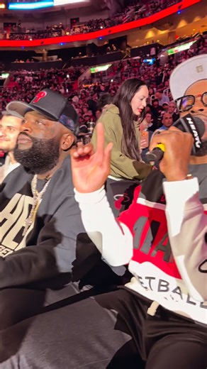 Rick Ross on Instagram: "BIRTHDAY TALK PT.4 RICK ROSS BDAY HALF TIME SHOW @miamiheat 🔥 CAROL CITY 1ST ROUND DRAFT PICK 💰 I LOVE MY CITY 305 ❤️💯🔫 @southbeachbrew 🍺"