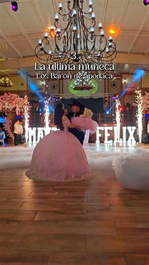 Catering | Banqueteria Integral on Instagram: "🎶 TOP 5 canciones de regional mexicano para el vals de tus XV ✨ Si quieres un vals que haga llorar hasta al tío más rudo… empieza por estas joyas: 1️⃣ Princesa de Colores – El Dasa 2️⃣ Una Lágrima de Orgullo – Pancho Barraza 3️⃣ La Última Muñeca – Los Barón de Apodaca 4️⃣ Alejandra – Vicente Fernández 5️⃣ Regalo de Dios – Julión Álvarez y su Norteño Banda Clásicas, emotivas y perfectas para ese momento donde TODO mundo saca el celular. 📸💖 💬 ¿Qué