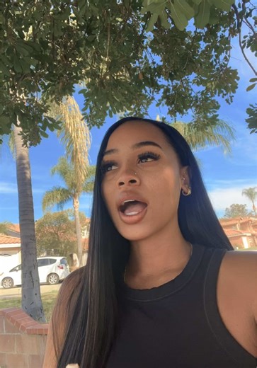 Thrift Shop Baddie Style: Transforming Thrift Finds