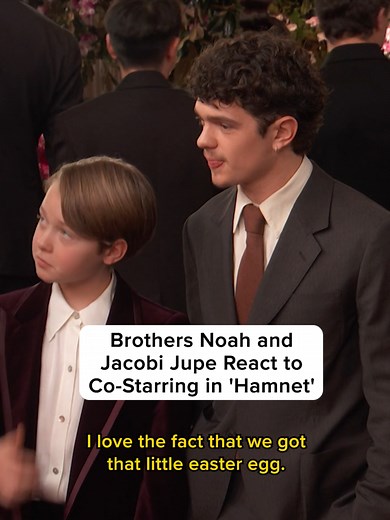 Noah Jupe Introduces His Brother to Emma Stone at Golden Globes