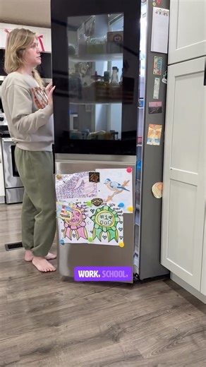 Shelly Ray on Instagram: "If you’re anything like me… you have 500 recipe screenshots saved from TikTok + Instagram and ZERO clue where they are when you actually need them 😅📱🍽️ That’s exactly why I started using Eat Stash ✅ It keeps all my favorite recipes organized in one place so I’m not digging through my camera roll for 20 minutes. ✨ You can save recipes you want to try ✨ Import recipes from social media + websites ✨ And even upload recipes straight into the app — so easy + convenient If