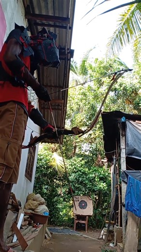 archery with ReD HOoD #arrow #archary #bow #crossbow #shooting #action #arrowverse #wepons #fighting