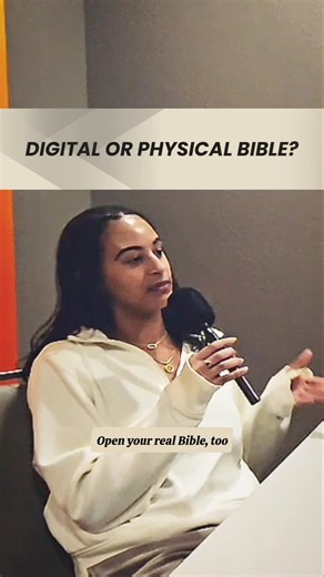 Screen vs. Paper-Which Reading Experience is Better? #faith #christianity #perspective