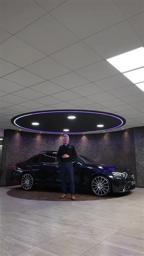 🔥 Mercedes-Benz E-Class E220d MHEV AMG Line Night Edition | Premium Plus 🔥 Finished in stunning Nautic Blue, this Premium Plus spec E-Class delivers next-level luxury, tech, and performance. The AMG Line Night Edition brings the attitude, while the diesel hybrid setup keeps it refined and efficient. ✨ Key Details: 🚗 2022 (22) 📍 58,104 miles ⚡ 217 BHP 💪 325 lb/ft torque 🏎 146 mph top speed 🔧 2.0L Diesel Hybrid (MHEV) 💙 Nautic Blue (£895) 🌟 Premium Plus Highlights: 📸 360° Camera 🌞 Panor