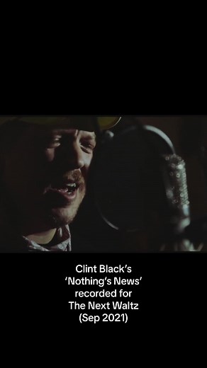 Mike and the Moonpies Cover Clint Black's 'Nothing's News' Acoustic | The Next Waltz 2021