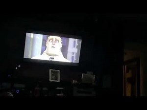 Mr incredible vs Mr. Huph.