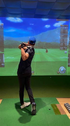 1K reactions · 19 comments | Virtual golf, but make it VIP  Playing here at VIP golf is a GAME CHANGER! From their state of the art technology, to the spacious VIP rooms plus sumptuous food 襤 Swing and sip just like the VIP that you are! Located at level 2, MET Live Pasay #VIPGolfPH #VRGolf | Marco Gumabao | Facebook