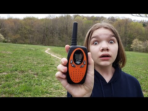 WALKIE-TALKIE HORROR. (SCARY)