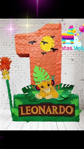 Piñata de Simba del Rey León