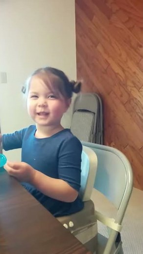 Singing the num num num song