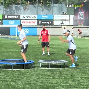 12K views · 61 reactions | ️"Çok güzel bir takım kurduk. Bu takım şampiyon olabilecek bir takım" ️Beşiktaş Kadın Futbol takımından sorumlu yönetici Fırat Fidan, teknik direktör Suat Okyar, futbolcular Başak Gündoğdu, Seda Nur İncik ve Maryam Yektaei @trtspor'a özel açıklamalarda bulundu. | TRT Spor | Facebook