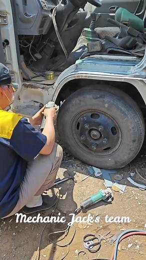 #mechanic #mechanicjack #restoration #craftsmanship #oldschool | Mechanic Jack's team