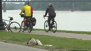Bicyclists enjoy 'Le Tour de Greenway' as it connects New Albany, Jeffersonville