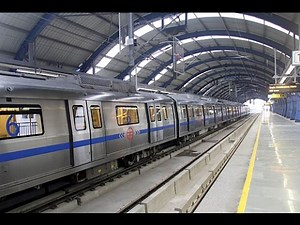 Delhi metro full speed...