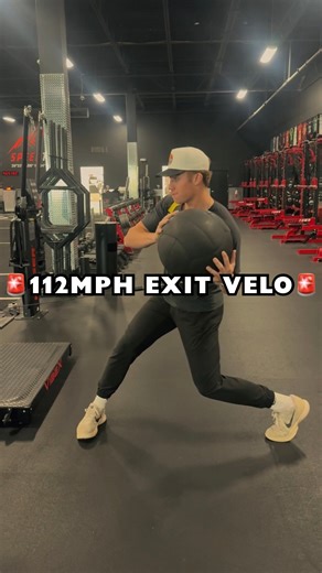 Jonny Bridgewater on Instagram: "🚨ATHLETE’S LISTEN UP🚨 @sfgiants short stop @walkerjace2 with the 112mph exit velo GRANDSLAM! Why do I focus so heavy on my baseball athletes learning how to generate rotational power? Simply because it plays a crucial role in our ability to improve their exit velocity at the plate! Here’s a look inside my crazy thought process 🧠 1. Increased Bat Speed: Developing my athletes rotational power allows them to generate more bat speed through the zone. The faster o