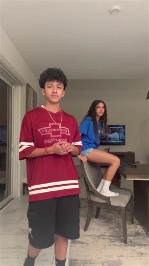 Tip toeee😭🤫😂 #fyp #dance #viral #2persondance #foryoupage @isabella.marcelinoo easy TikTok dances to learn | 2 person dance | dances to learn in August 2026 dc: @mel x darko 🚀