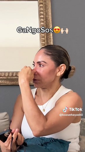 Bromas divertidas de Kozue a su mamá