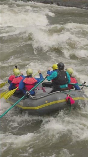 Slo-Mo Wave Hit On The Merced River