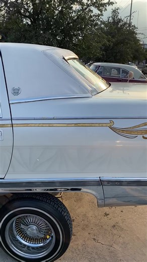 Un poco de lo que se vio en el evento #cholo #chicanostyle #monterrey #lowrider #chicano