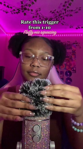 Fluffy Mic Squeezing ASMR Triggers Review
