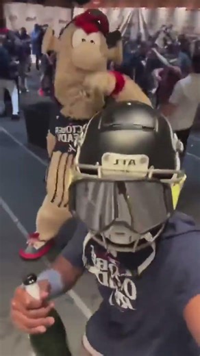 Falcons Account SCREAMS for the Braves!? 😱🔥