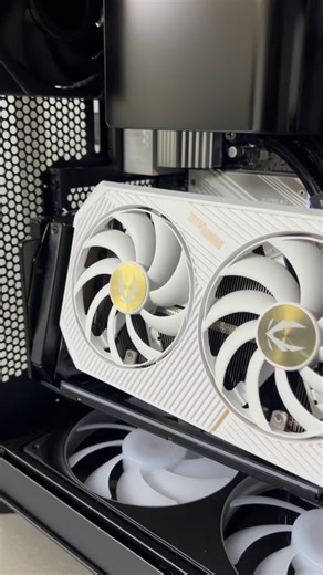 Lebanon’s finest when it comes to custom PCs. Extreme performance with the #Zotac 5080 and ultra cooling in the #NZXT H9 Flow case🚀 Lebanon number one computer store #Pcandparts #yeszotacphoto #beirut | PCandParts