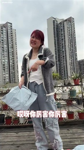 這明明就是招財拆出來的，這老板最後居然還想拿棍打人#lucky #cat #萌寵 #cute #funny #shorts