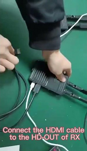 M-HW200 HDMI Wireless extender multiple screen 1 ✖4 Matching tutorial#hdmiextender #hdmi TRANSMITTER