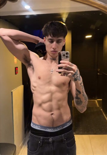 Meet me at the club #club #men #shirtless #gay #fitness | men