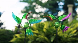 Hummingbird Solar Garden Stakes Lights 2 Pack,Solar Hummingbird Bird Figurine Outdoor Lights for Spring Garden Pathway Lawn Yard Decoration