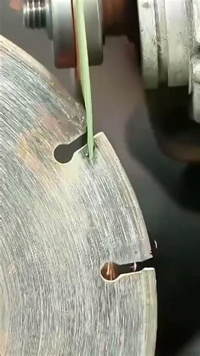 This is how to and a tutorial for splitting granite easily and quickly.#shorts #viral #viralvideo