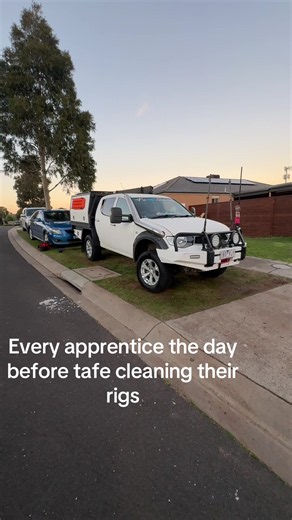 Tafe apprentice prep: clean your 4x4 before class