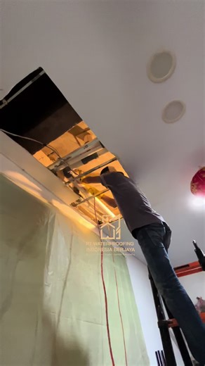 Injeksi Polyurethane Berfungsi untuk menutupi retakan pada struktur bangunan, yang mengakibatkan bocor karena rembesan air. Keunggulan injeksi Polyurethane : - bisa mengatasi kebocoran pada celah-celah kecil seperti kapiler,retak, pecah, dan sambungan atau joint. - injeksi Polyurethane ini mampu secara maksimal mengisi seluruh rongga yang terdapat pada beton meskipun bercelah kecil - hemat energi sangat efektif dan efesien untuk penggunaan nya . . . Pekerjaan kami bergaransi Survei dan konsultas