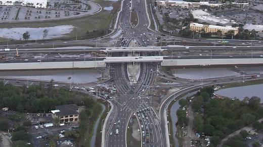Diverging Diamond: New traffic pattern opens at SR-56 and I-75