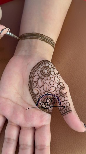 #hennadesignforbeginner #beginnermehndidesigns #hennatutorialsimple #Mehndidesigns #hennacreationsandbeauty #mehndesigntiktok #mehndisimpledesigns #simplehennatutorial #hennatutorials