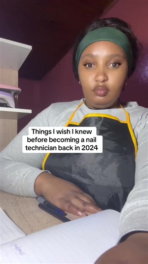 Things I Wish I Knew Before Becoming a Nail Technician (2024)
