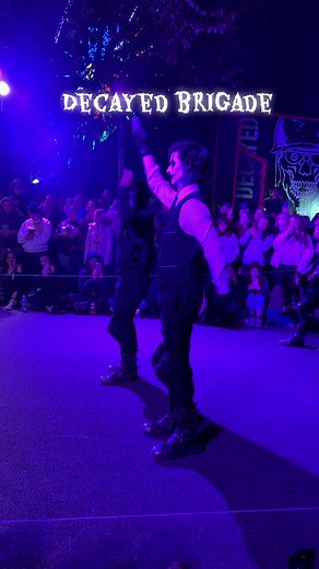 Decayed Brigade: A Thrilling Show at Hershey Park