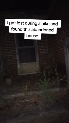 I found this abandoned house in the woods! #reelsfbシ #viralreelsfb #fyp #urbex #reel #viral #house #veteran #scary | Silent Hills Explorations