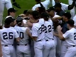 63K views · 1.9K reactions | #OTD in 1993: Jim Abbott, who was born without a right hand, threw a no-hitter vs the Cleveland Indians at Yankee Stadium  https://buff.ly/2ZpCJxd (via MLB) | Sports Illustrated | Facebook