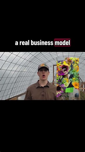 You don’t need a big farm to start flower farming.A small garden can turn into a real side hustle!