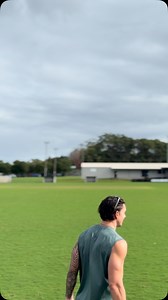 Here’s 5 things a man who is disconnected from himself will feel when he gets into a relationship hoping to feel secure within himself 1. He will feel his world shrink as all of his focus turns to making his partner happy. 2. He will start to think, “I’m losing myself in this relationship.” He doesn’t realise that his relationship is highlighting the fact that he was already lost. 3. He feels like he tries so hard to get things right but always ends up fucking things up. 4. He feels pressure to 