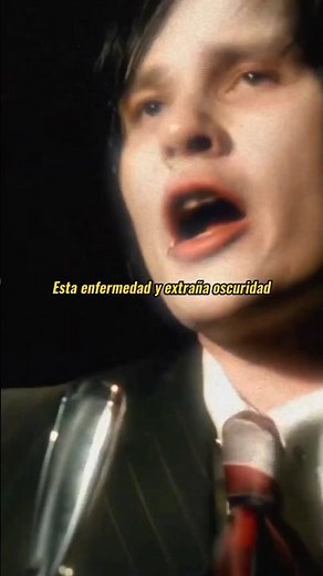 Blink-182 - I Miss You (Subtitulos Español) #blink182 #lyrics #letras #imissyou