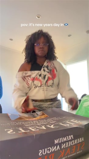 steak pie fae lunch!!! (i had a vegan wellington)