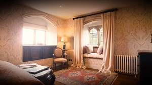 62 reactions · 13 shares | Enjoy a luxurious stay at Leeds Castle's Battel Hall during the upcoming Festival of Flowers.  You are invited to the exclusive preview evening on Friday 13th September before enjoy a night at our historic manor house. Full information and to book: https://leeds-castle.com/What%E2%80%99s+On/Dining+Events+&+Afternoon+Tea/Festival+of+Flowers+VIP+Preview+Evening/ | Leeds Castle, Kent | Facebook