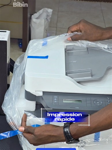 ⚠️ Avant d'acheter une imprimante… regardez cette vidéo ! Voici la HP Laser 137FDW, neuve et scellée. 📦 On l'ouvre ensemble. Vous allez découvrir pourquoi elle attire autant les professionnels. ✔️ Impression rapide ✔️ Scanner ✔️ Photocopie ✔️ Cartouche HP 106A 💰 Seulement 380 $. 243 831 073 116 #Kinshasa #ImprimanteHP #Bibin #Bonplan #Lubumbashi