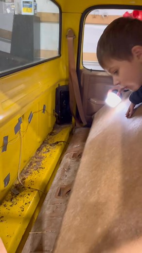 Our next farm project: 1989 Chevy Cheyenne Flatbed Truck Rebuild!!! 😁 #chevy #chevycheyenne #chevytruck #rebuild #mechanic #machinist #farmlife #husbandandwife | Brandonwilliam